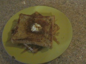 Honey Sweet French Toast with Nutmeg Honey Sweet French Toast with Nutmeg