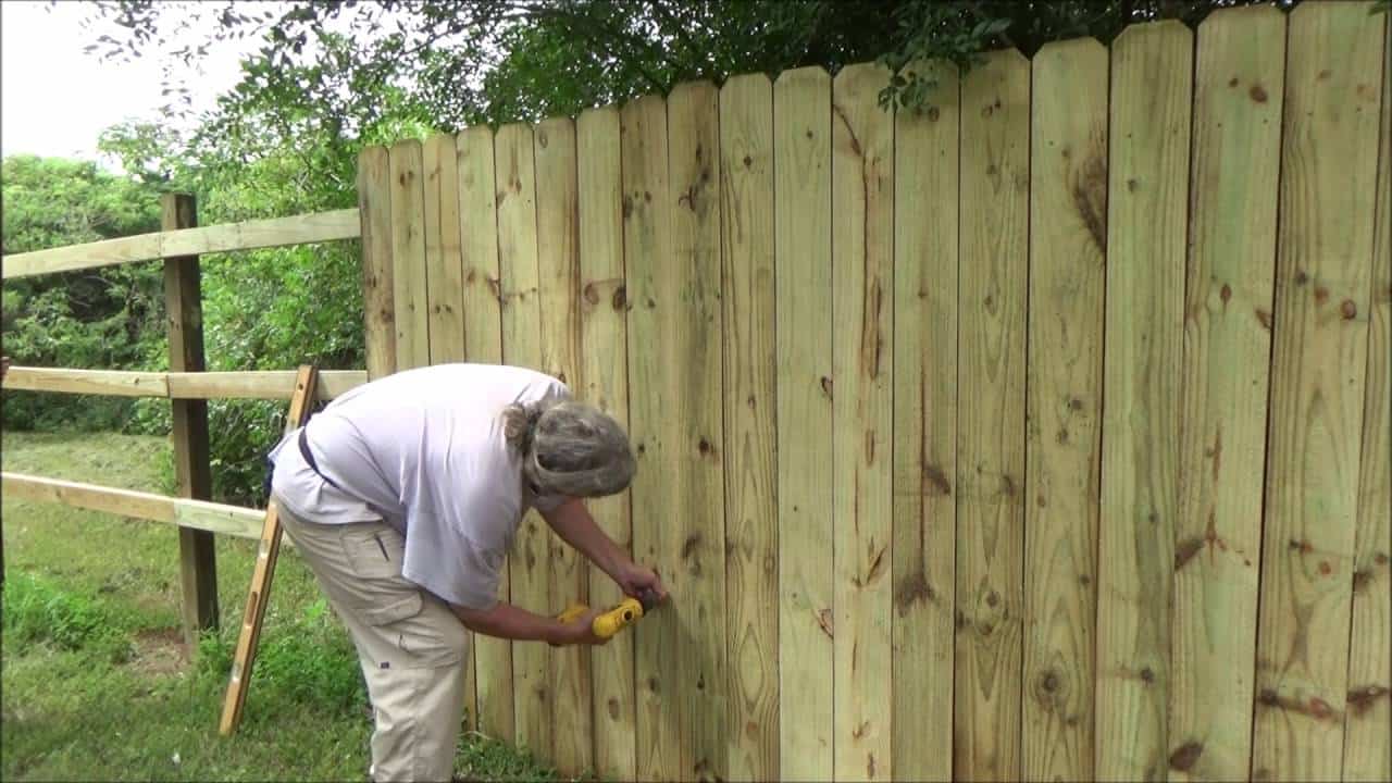 How To Install A Wood Fence The Housing Forum
