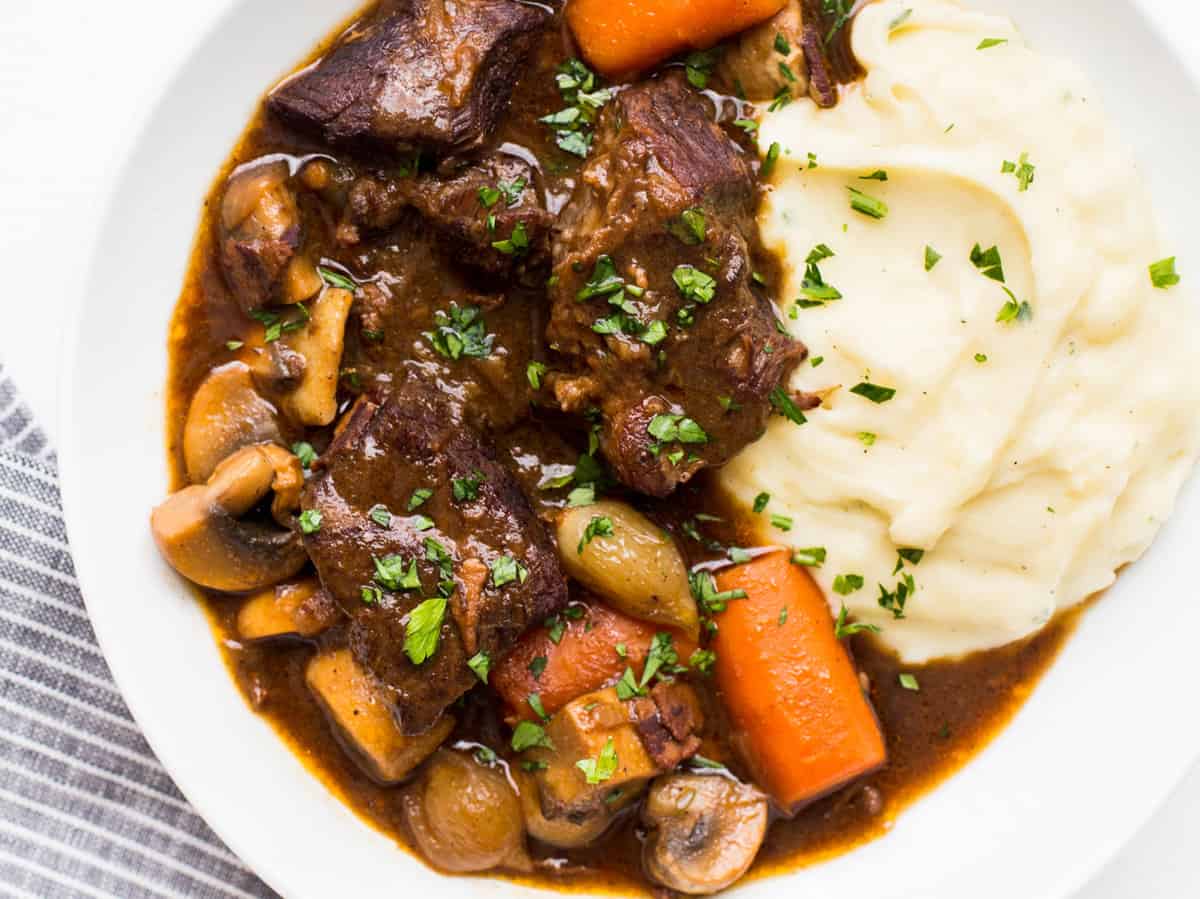 How to Make Beef Bourguignon? – The Housing Forum